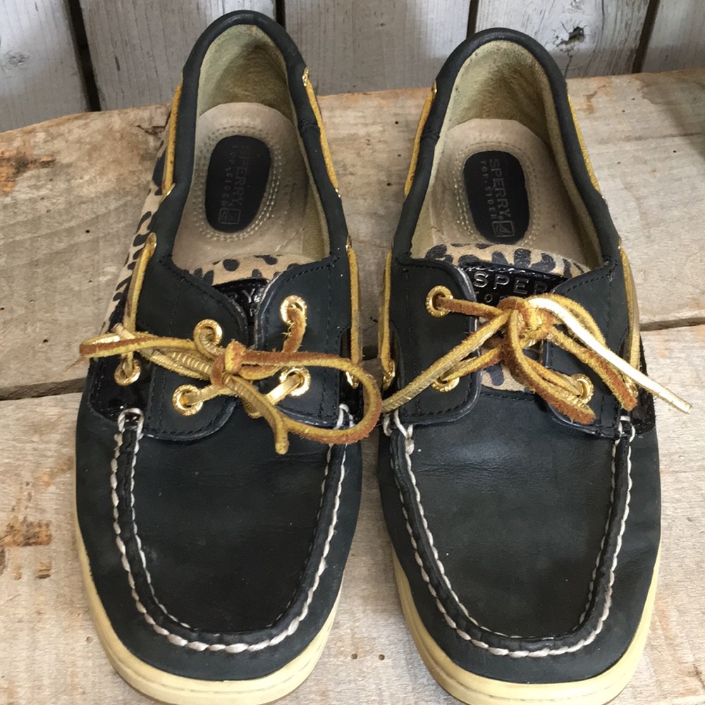 Ladies Sperry Shoes - Picture 2 of 7